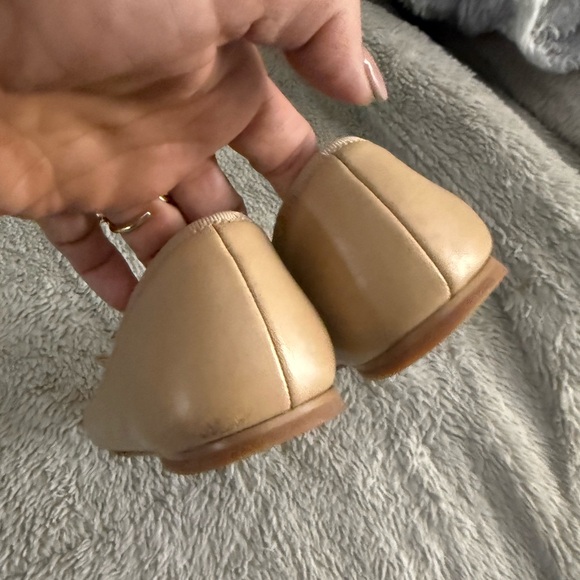 Tory Burch Tan Ballet Flats - Picture 4 of 7